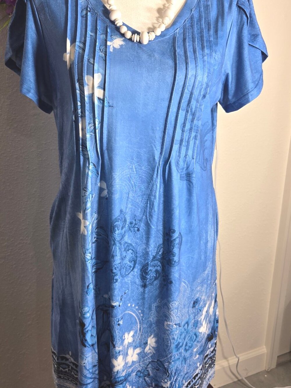 Blue Paisley Floral Pintuck Shift Dress Short Sleeve Midi Sz L NEW & Beads FREE